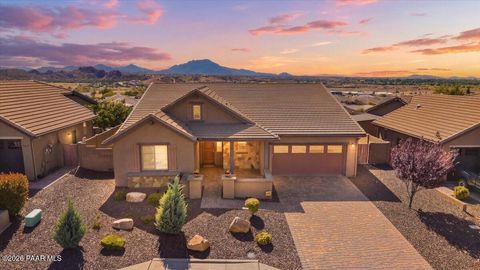 Photo of 5216 Scenic Crest Way, Prescott, AZ 86301 (MLS # 1082280)