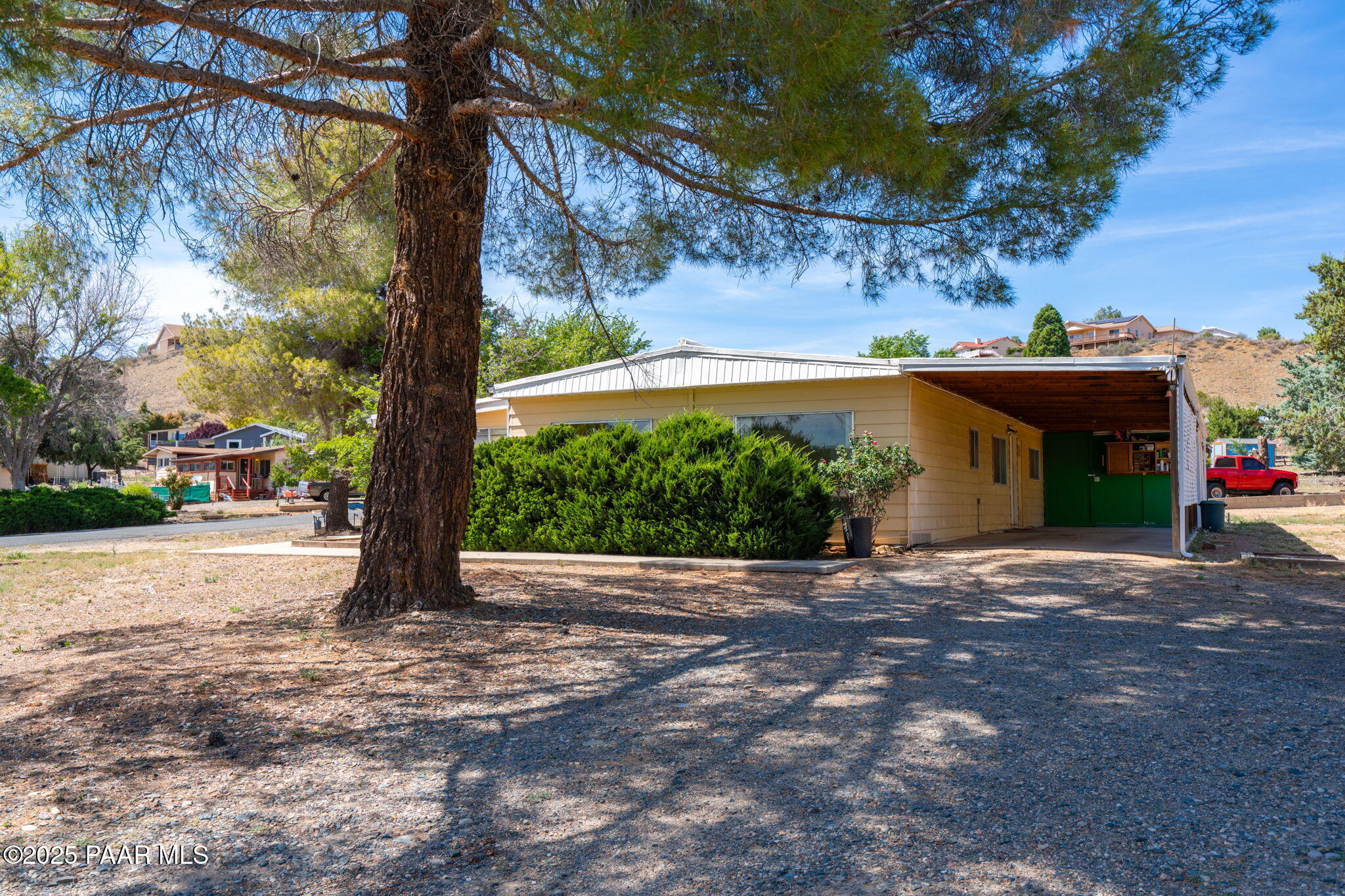 10452 E Buckskin Drive