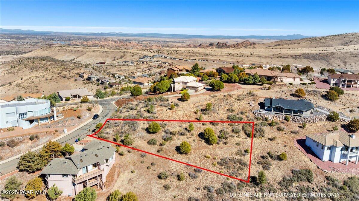 895 Tom Mix Trail