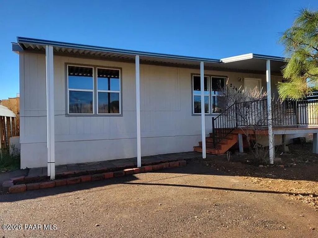 Photo of 20913 E Valley View Lane, Mayer, AZ 86333 (MLS # 1080646)