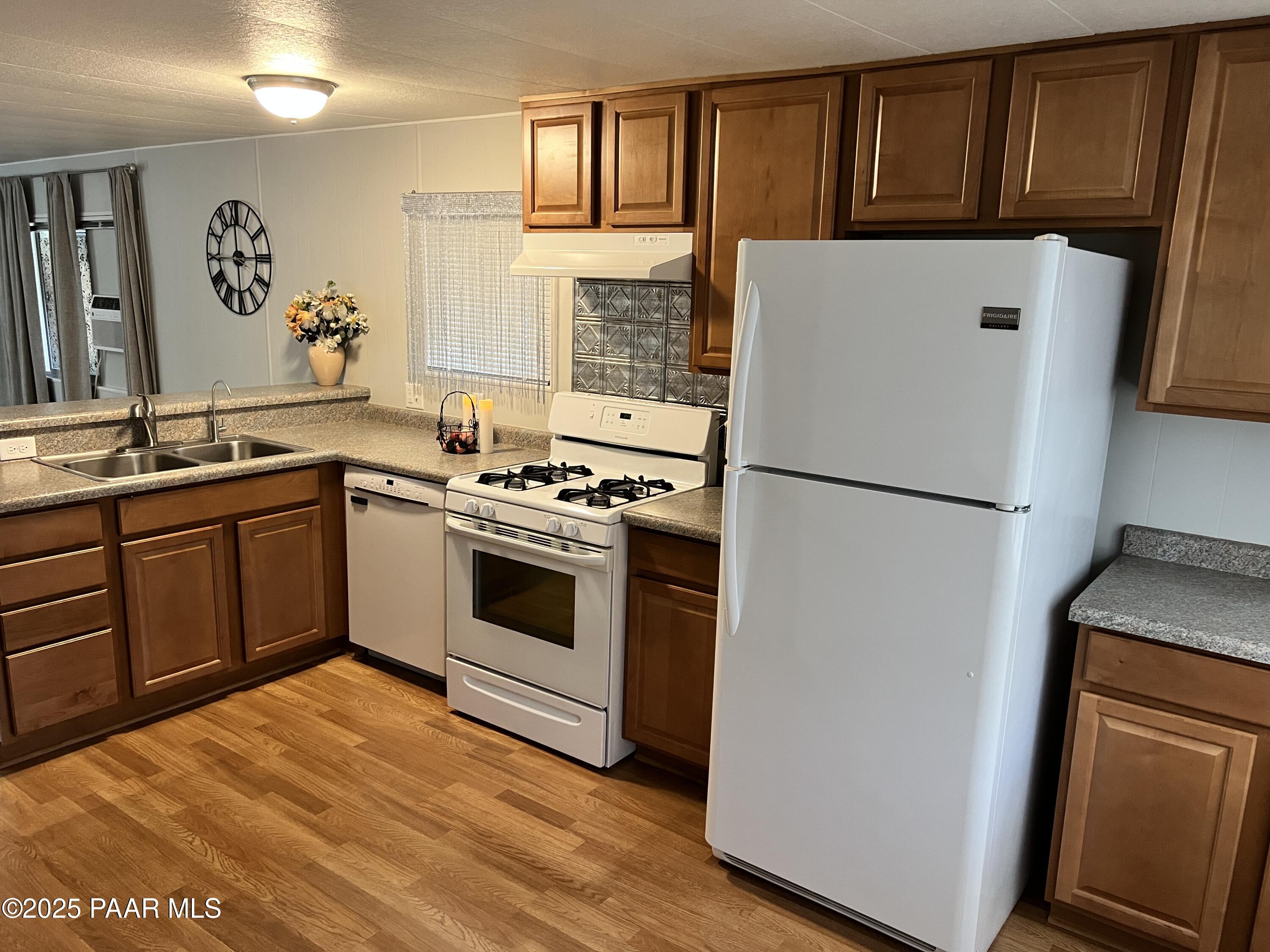 615 West Street 24