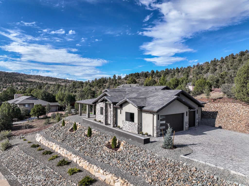 Photo of 1580 Southview Drive, Prescott, AZ 86305 (MLS # 1081109)