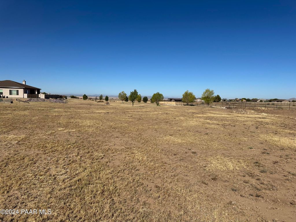 Photo of 9420 E Mystic River Way, Prescott Valley, AZ 86315 (MLS # 1081784)