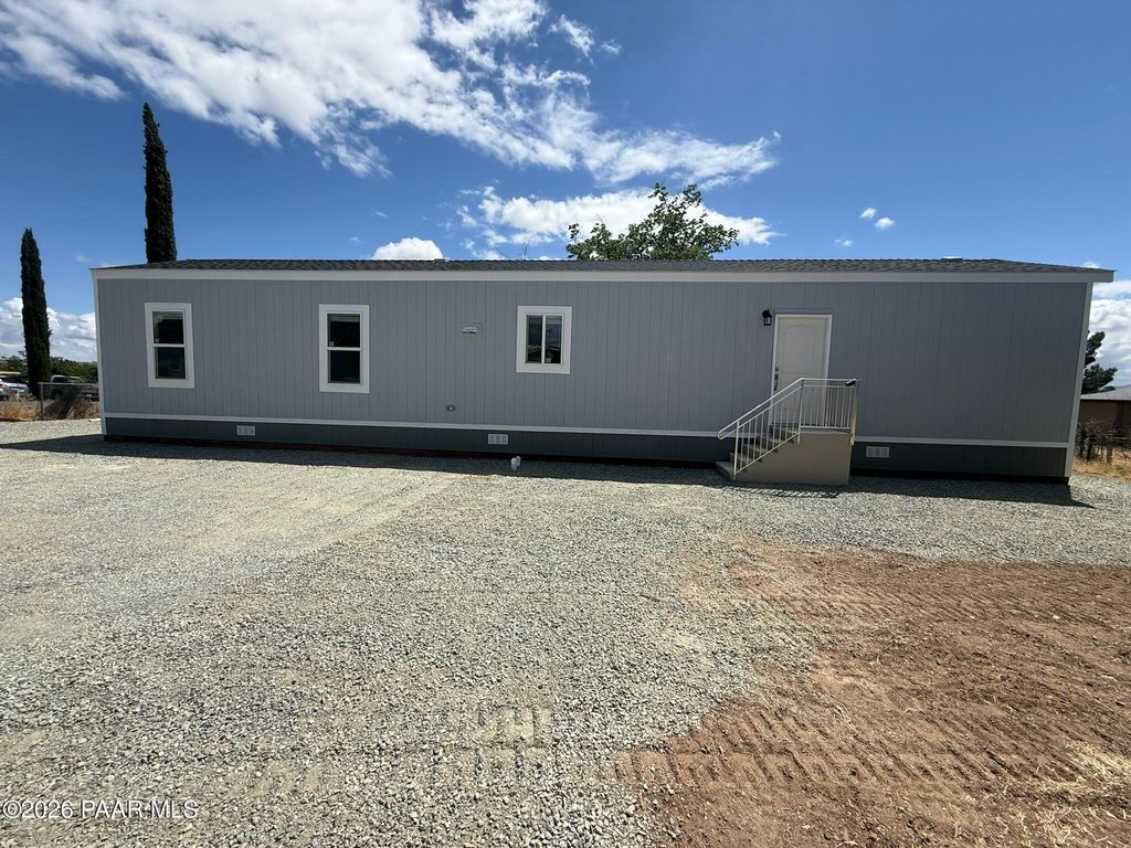 Photo of 20543 E Conestoga Drive, Mayer, AZ 86333 (MLS # 1081750)