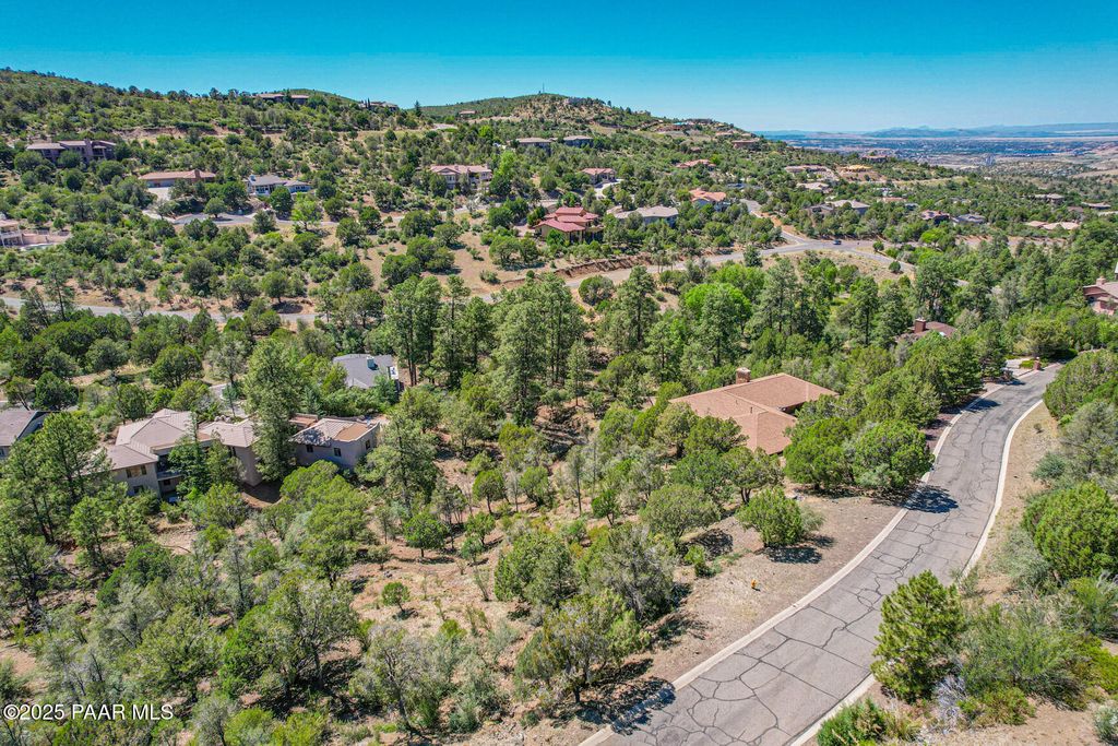 Photo of 568 Autumn Oak Way, Prescott, AZ 86303 (MLS # 1076928)
