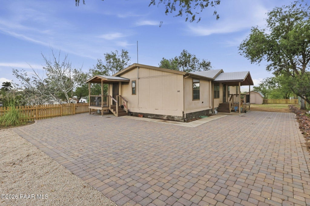 Photo of 385 S Dewey Road, Dewey-Humboldt, AZ 86327 (MLS # 1085153)
