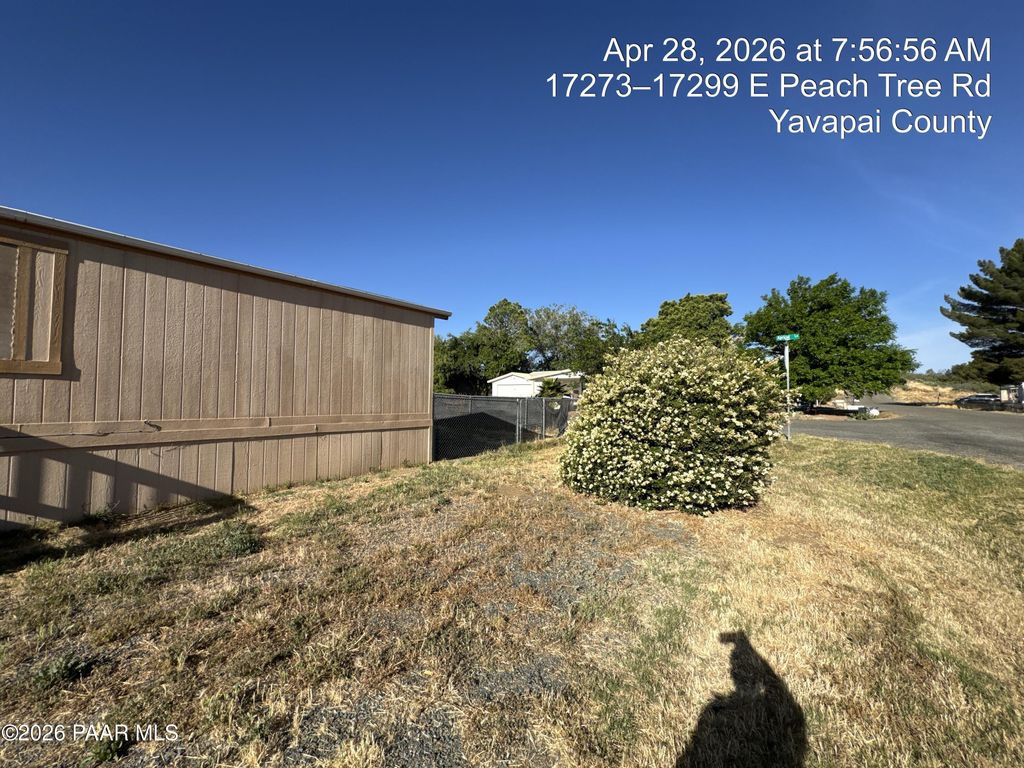 Photo of 17336 E Apricot Lane, Mayer, AZ 86333 (MLS # 1081632)