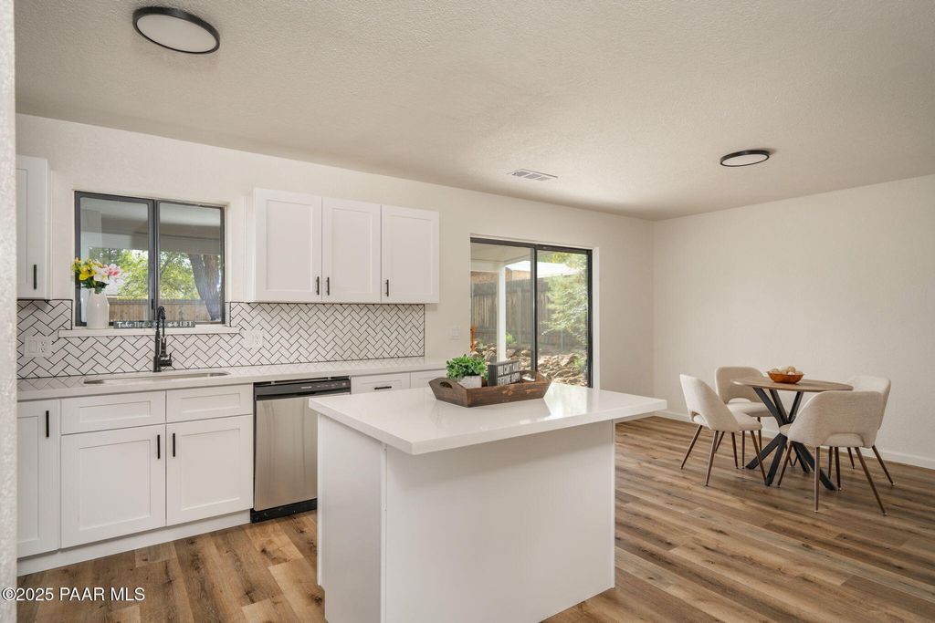 Photo of 415 W Fir Street, Cottonwood, AZ 86326 (MLS # 1077706)