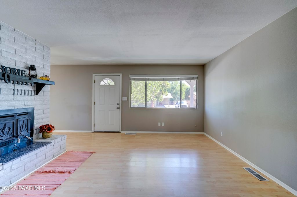 Photo of 1968 Sycamore Drive, Prescott, AZ 86301 (MLS # 1076479)