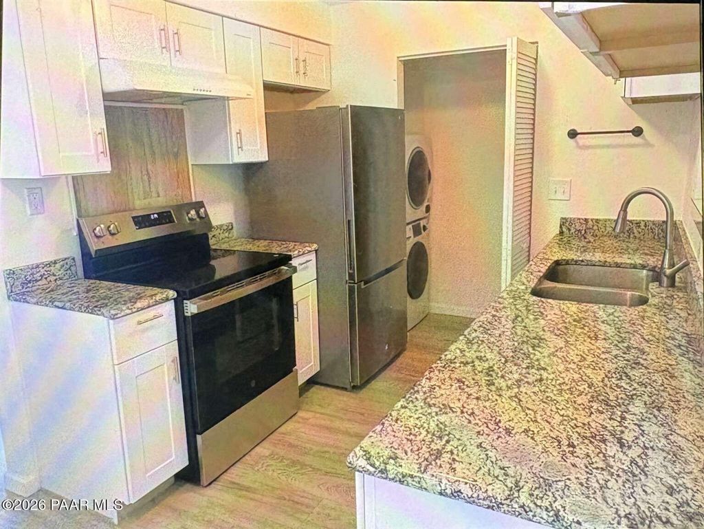 Photo of 135 S Arizona Avenue #1/2, Prescott, AZ 86303 (MLS # 1081344)