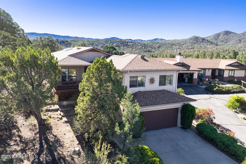 Photo of 1483 Copper Basin Road, Prescott, AZ 86303 (MLS # 1077199)