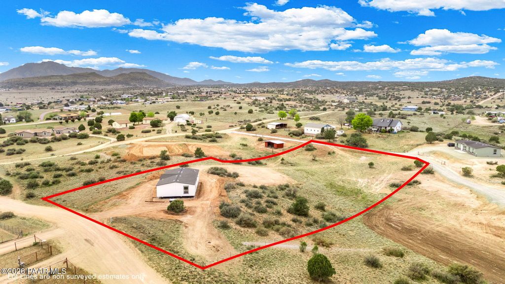 Photo of 576 N Sioux Drive, Chino Valley, AZ 86323 (MLS # 1080764)