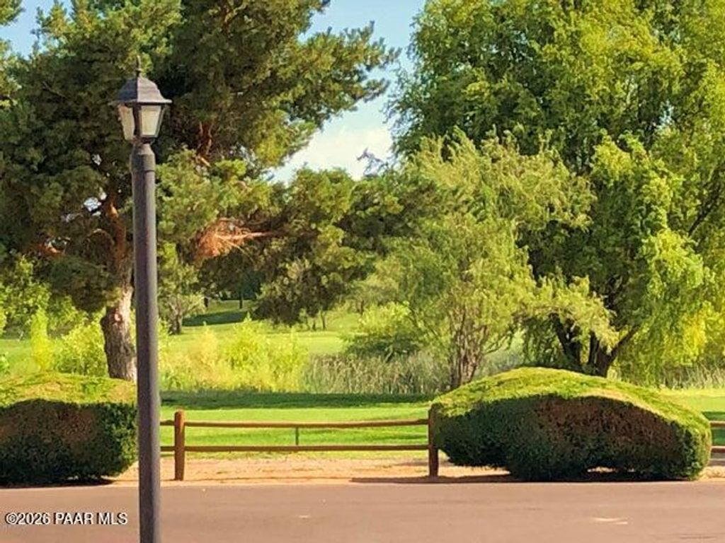 Photo of 894 N Wild Walnut Drive, Dewey-Humboldt, AZ 86327 (MLS # 1082229)