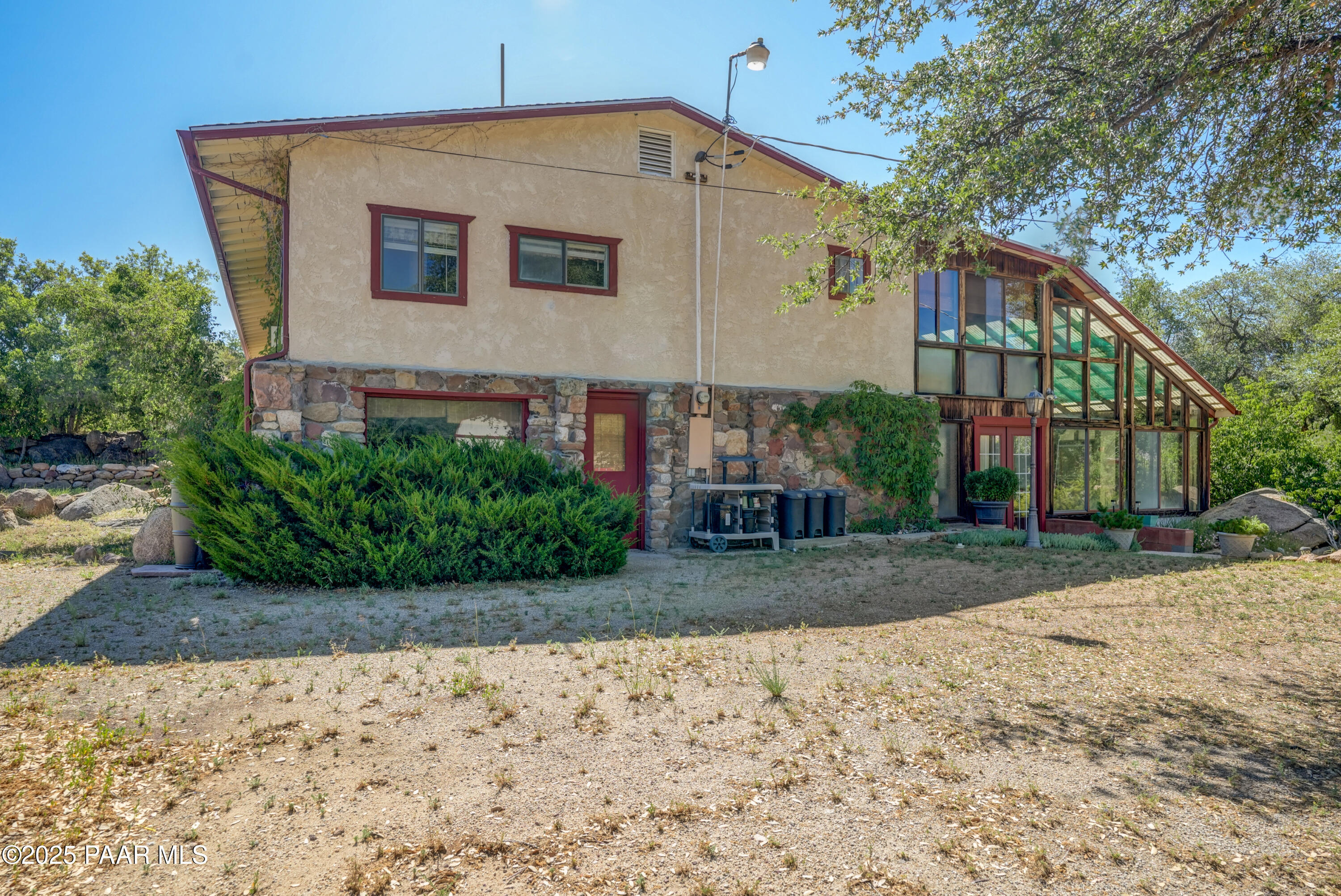 17488 W Foothill Road