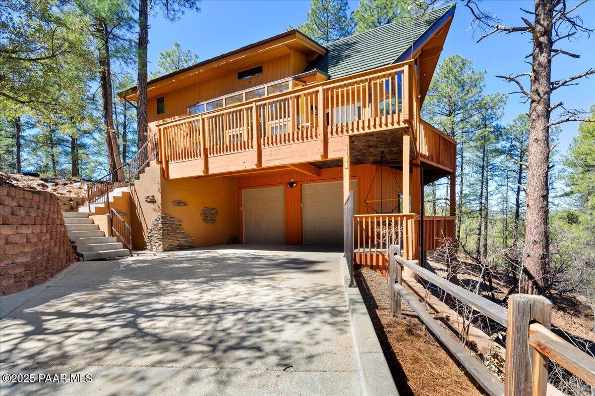35 E Colonels Way