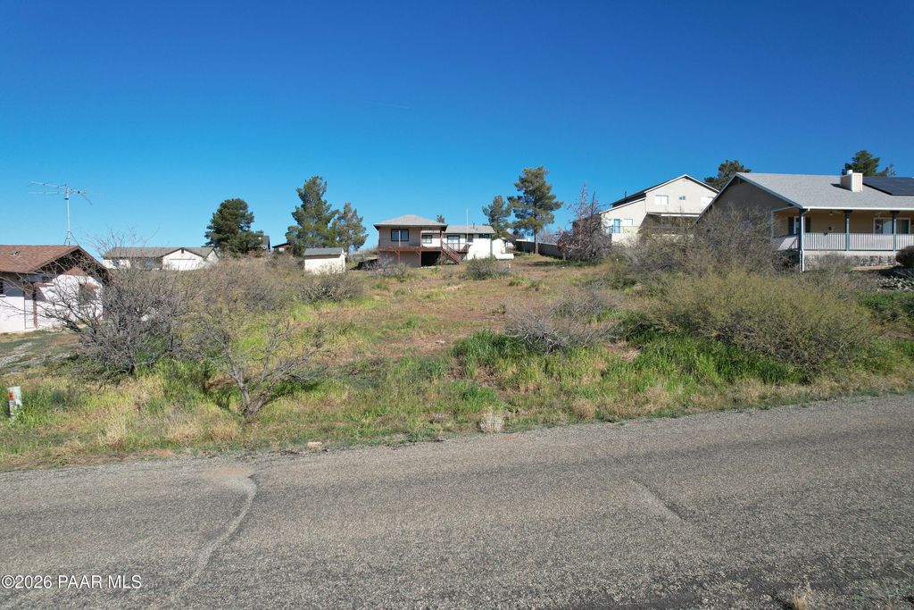 Photo of 17658 E Jackrabbit Road, Mayer, AZ 86333 (MLS # 1079538)