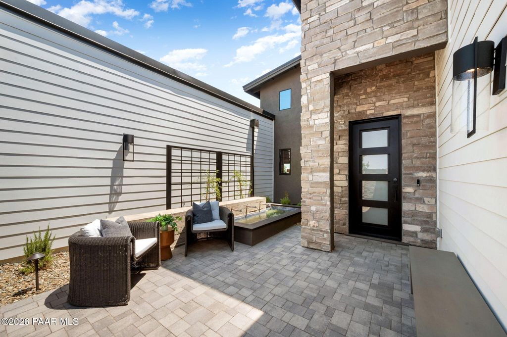 Photo of 5166 E Frost Lane, Prescott Valley, AZ 86314 (MLS # 1078863)