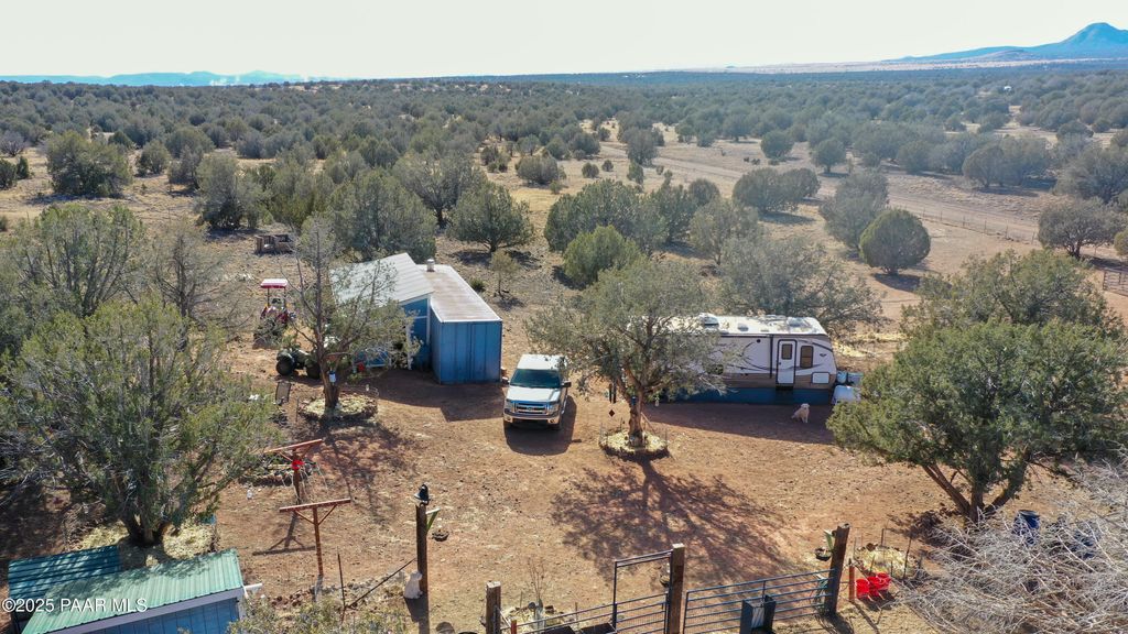 Photo of 102 Raz Road, Ash Fork, AZ 86046 (MLS # 1081204)