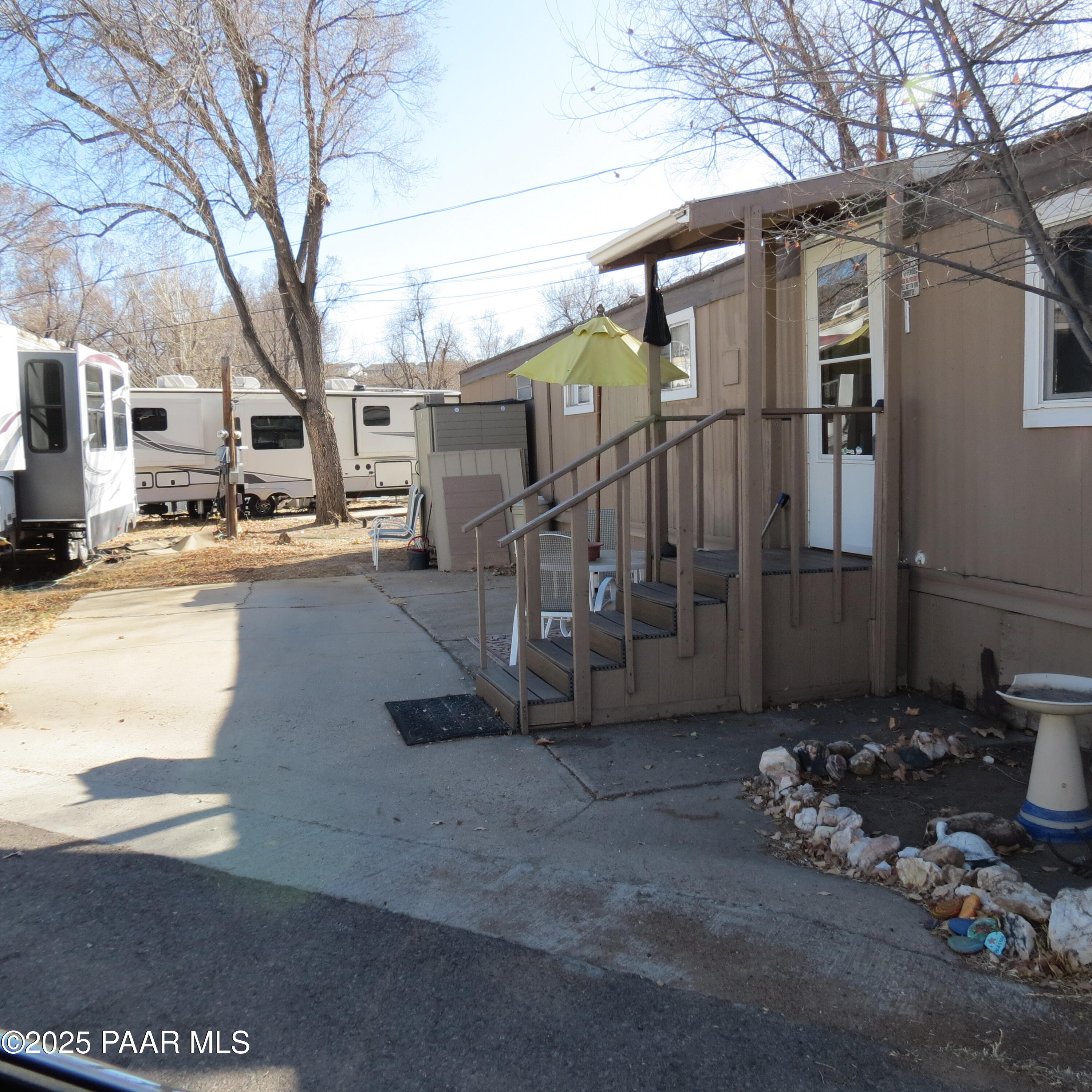 1305 W Adams Avenue 6