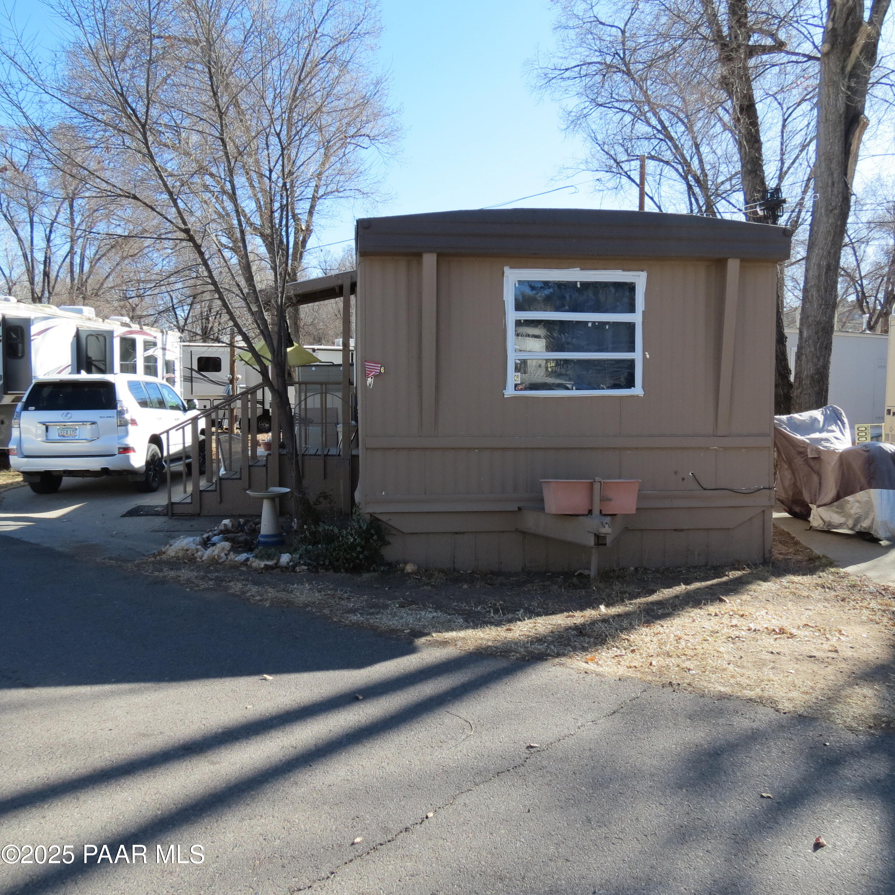 1305 W Adams Avenue 6