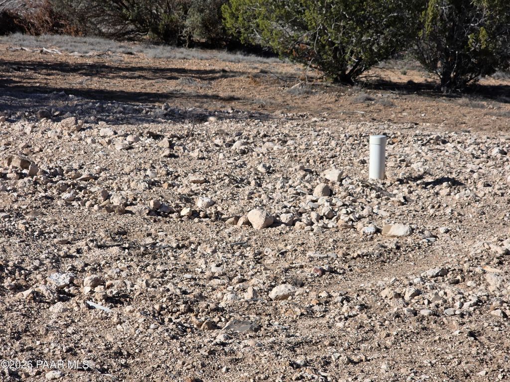 Photo of 53302 Shadow Mountain Parkway, Seligman, AZ 86337 (MLS # 1080118)