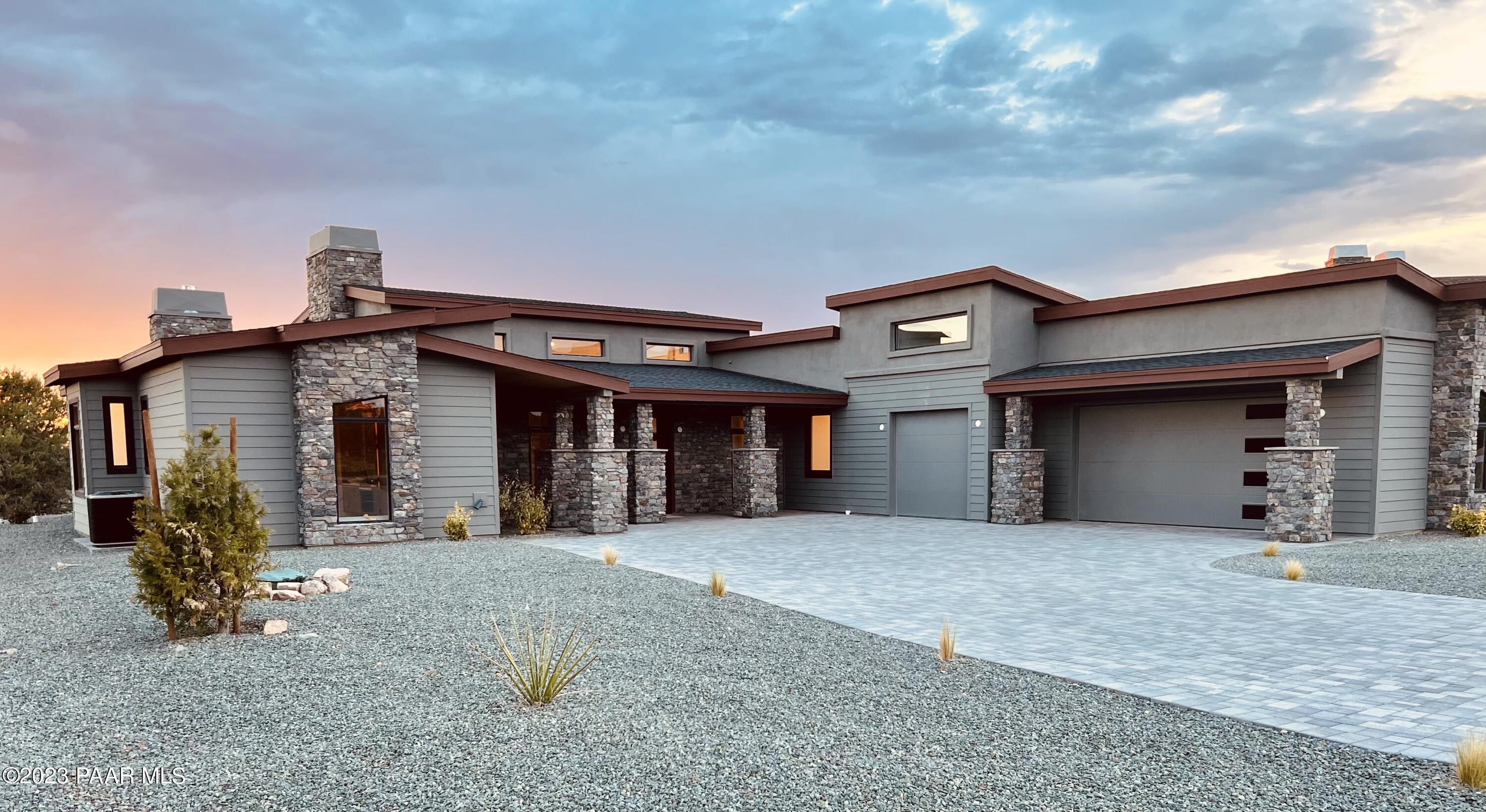 15070 N Meander Mountain Way