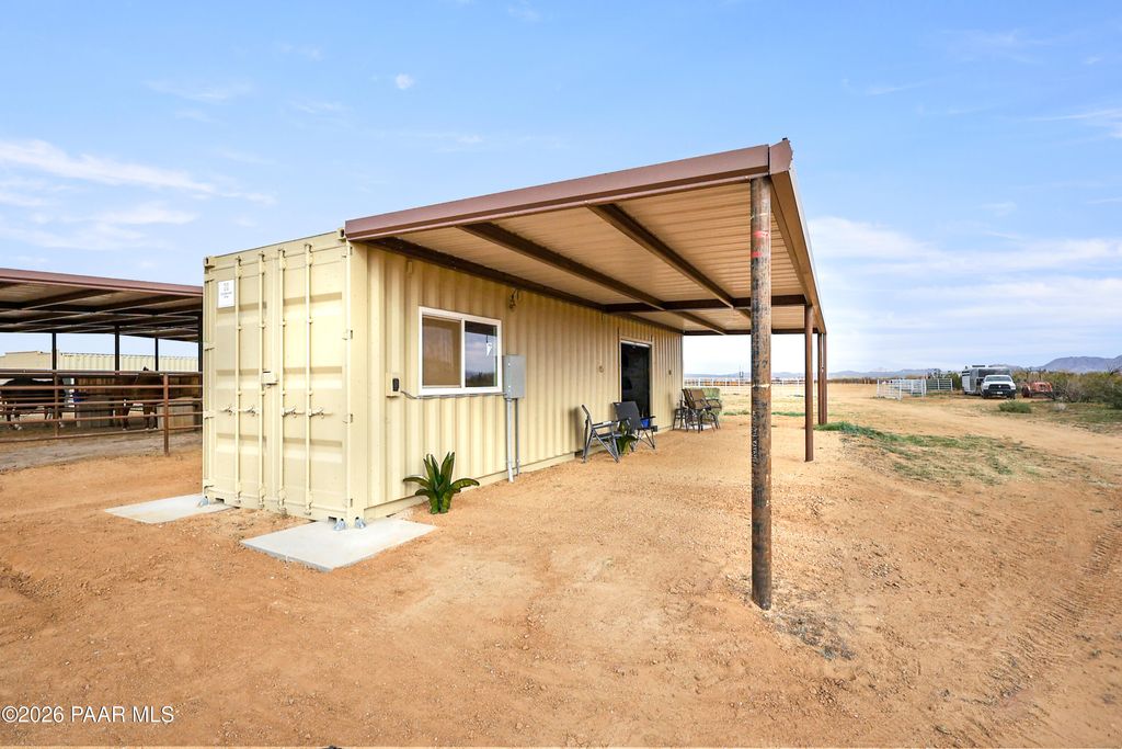 Photo of 1 N 529th Avenue, Aguila, AZ 85320 (MLS # 1079777)