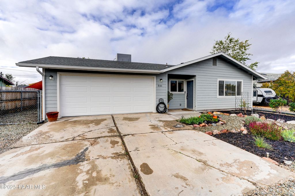 Photo of 8101 E Prescott Road, Prescott Valley, AZ 86314 (MLS # 1077936)