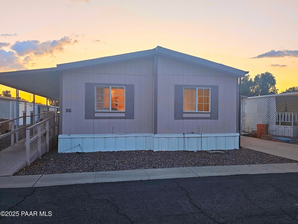 Photo of 16225 N 29th Street #26, Phoenix, AZ 85032 (MLS # 1080221)