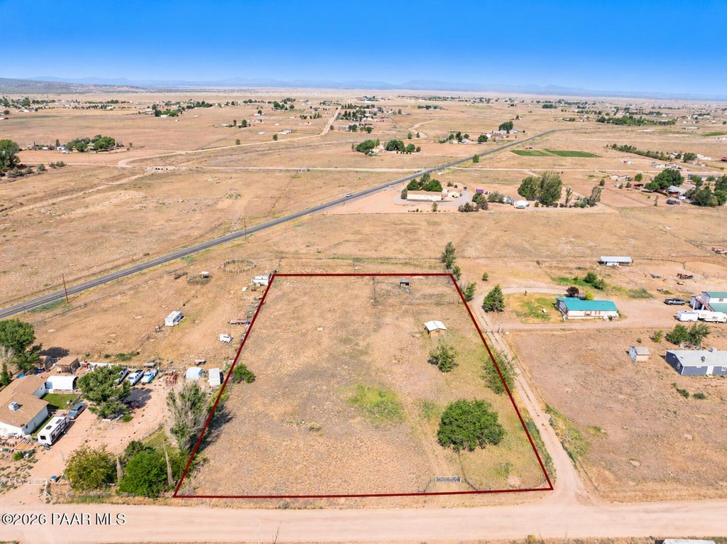 Photo of 25050 N Larita Road, Paulden, AZ 86334 (MLS # 1085851)