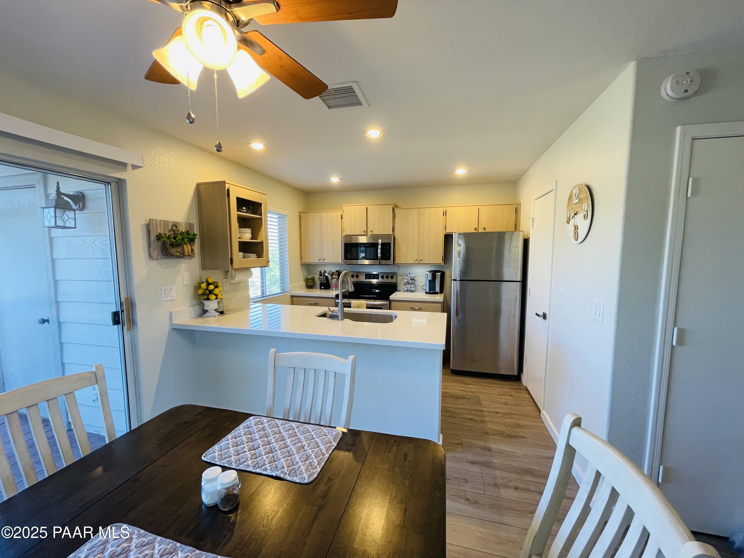3070 Smokey Road 17e