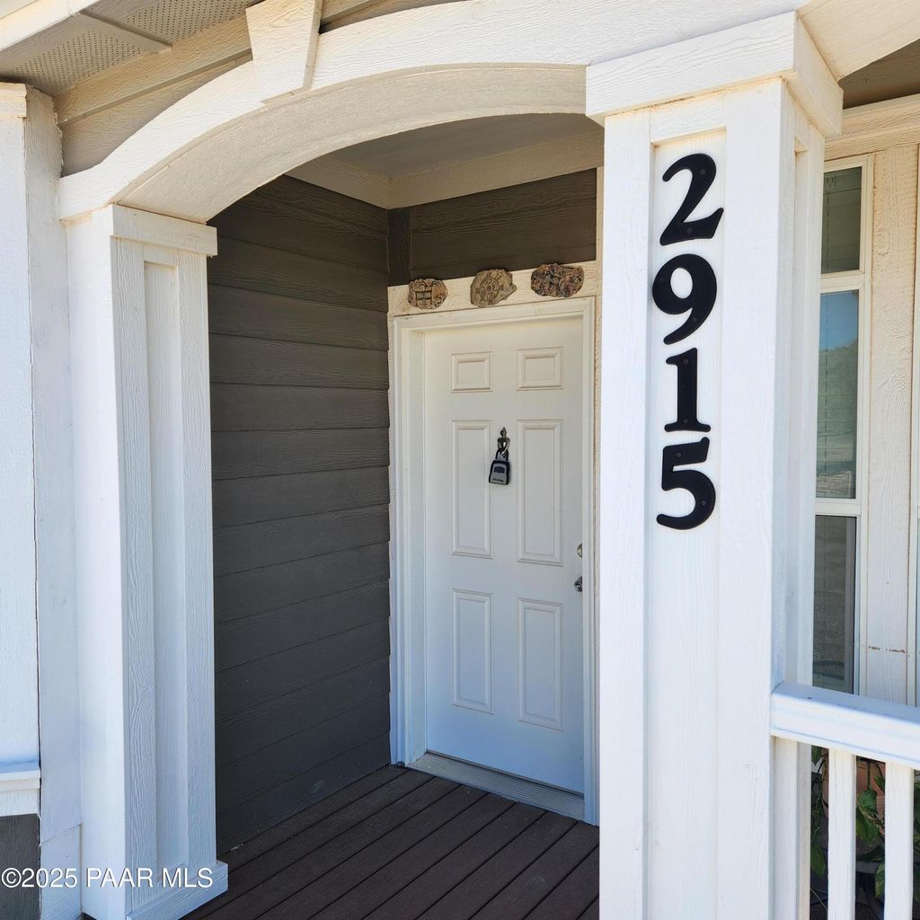 Photo of 2915 N Aztec Place, Chino Valley, AZ 86323 (MLS # 1076534)
