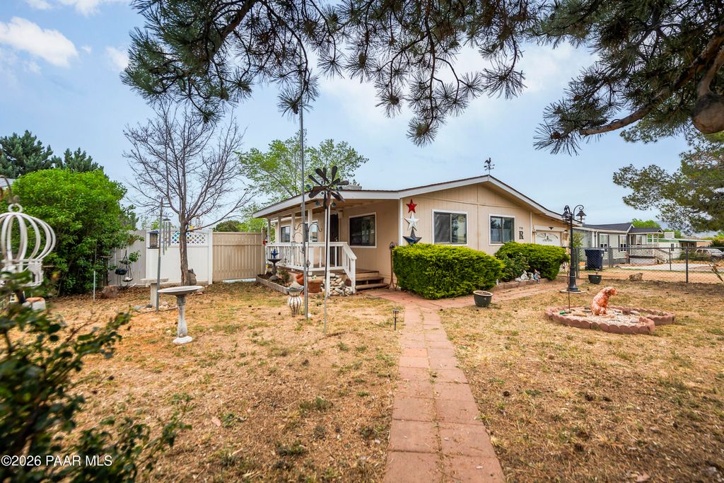 Photo of 7750 E Thelma Drive, Prescott Valley, AZ 86314 (MLS # 1080962)