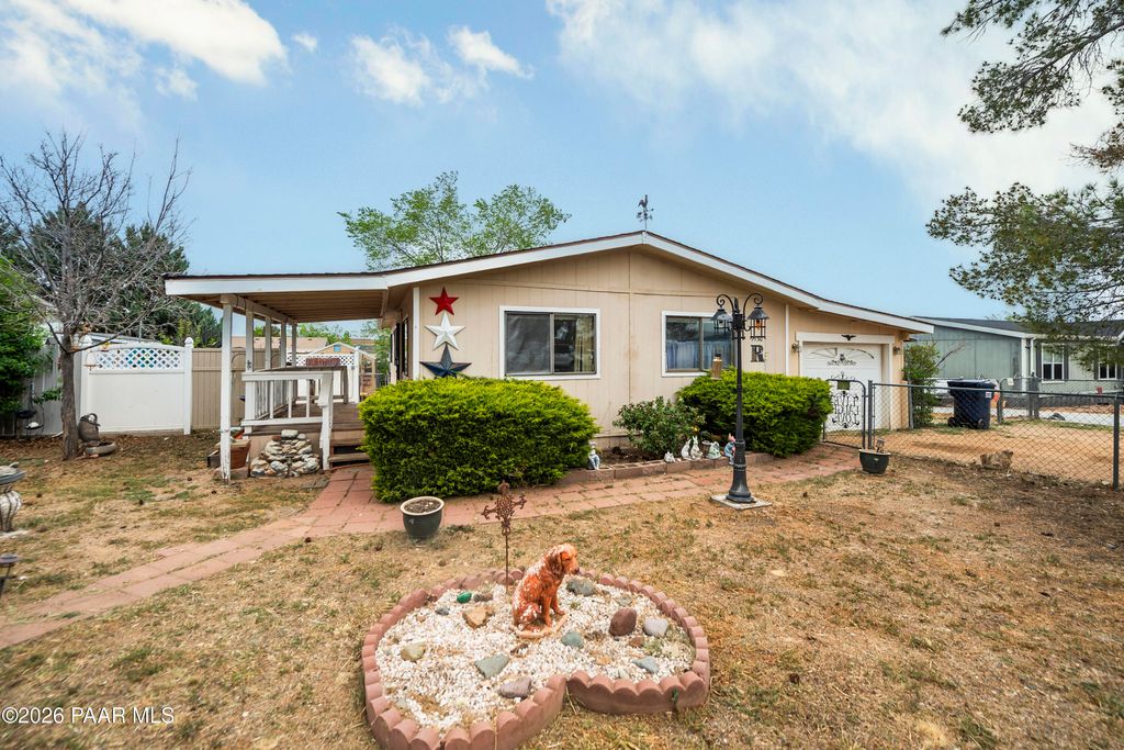 Photo of 7750 E Thelma Drive, Prescott Valley, AZ 86314 (MLS # 1080962)