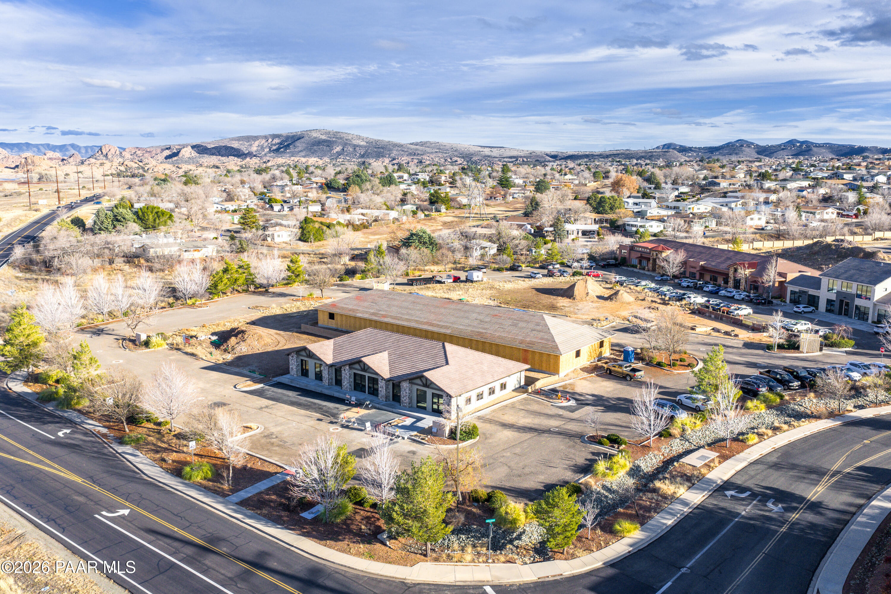 3213 Lakeside Village