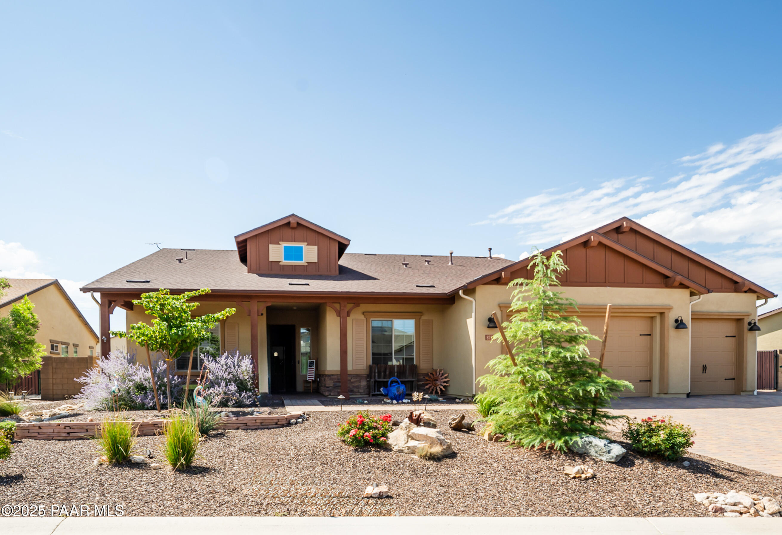 8715 N Ridge Rider Trail