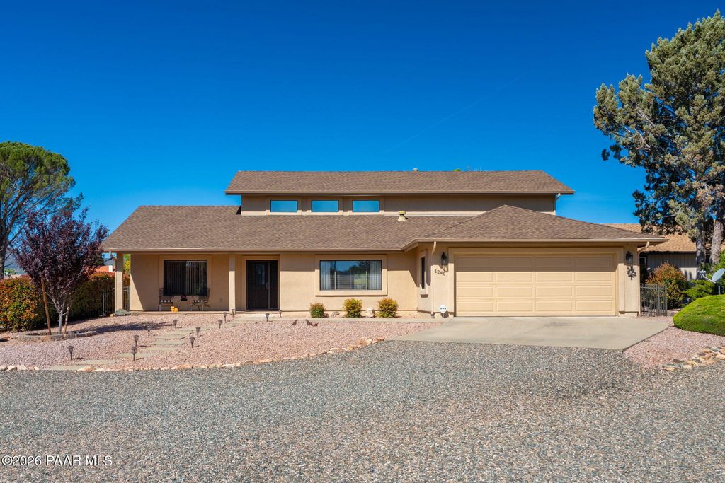 Photo of 1240 N Buena Vista W Vis, Dewey-Humboldt, AZ 86327 (MLS # 1081089)