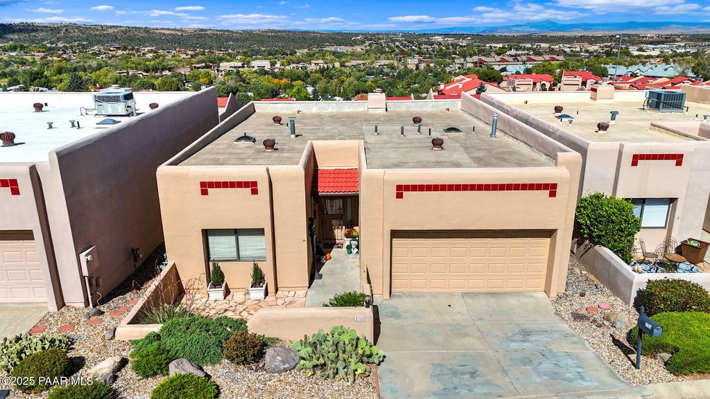 Photo of 2703 College Heights Road Road, Prescott, AZ 86301 (MLS # 1077297)