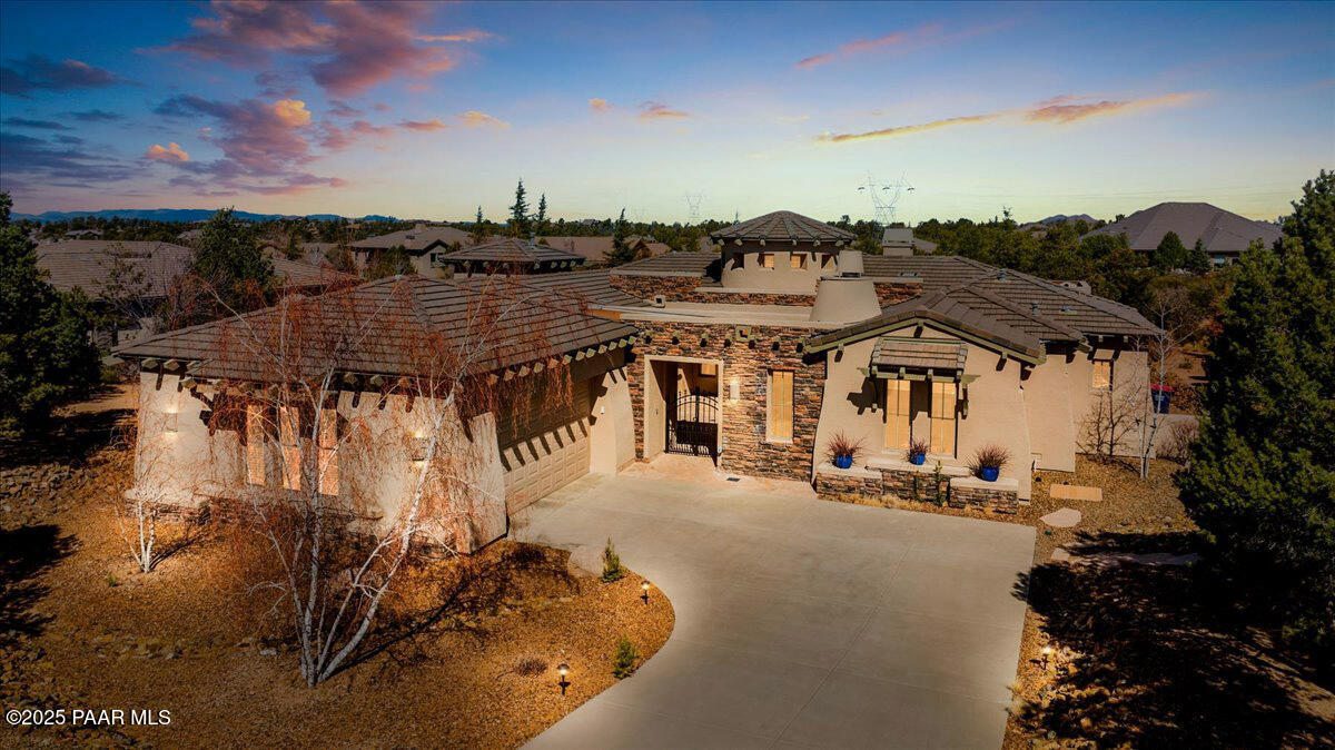 5560 W Halcyone Circle