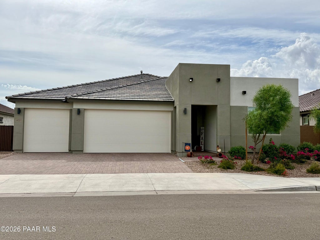 Photo of 18357 W Mohave Street, Goodyear, AZ 85338 (MLS # 1085671)