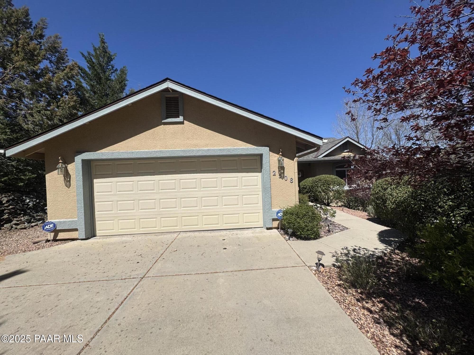 2508 N Leah Lane