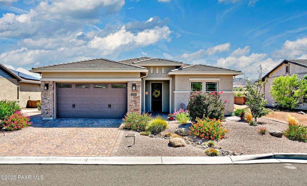 Photo of 5301 Autumn Leaf Lane, Prescott, AZ 86301 (MLS # 1076894)