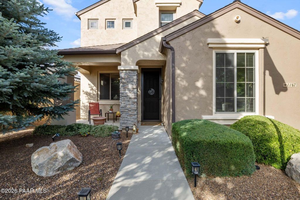 Photo of 1167 N Hobble Strap Lane, Prescott Valley, AZ 86314 (MLS # 1081776)