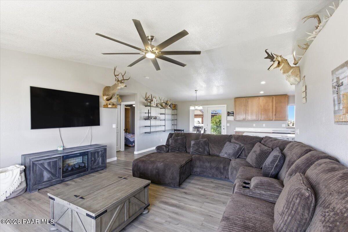 2950 W Road 2 N
