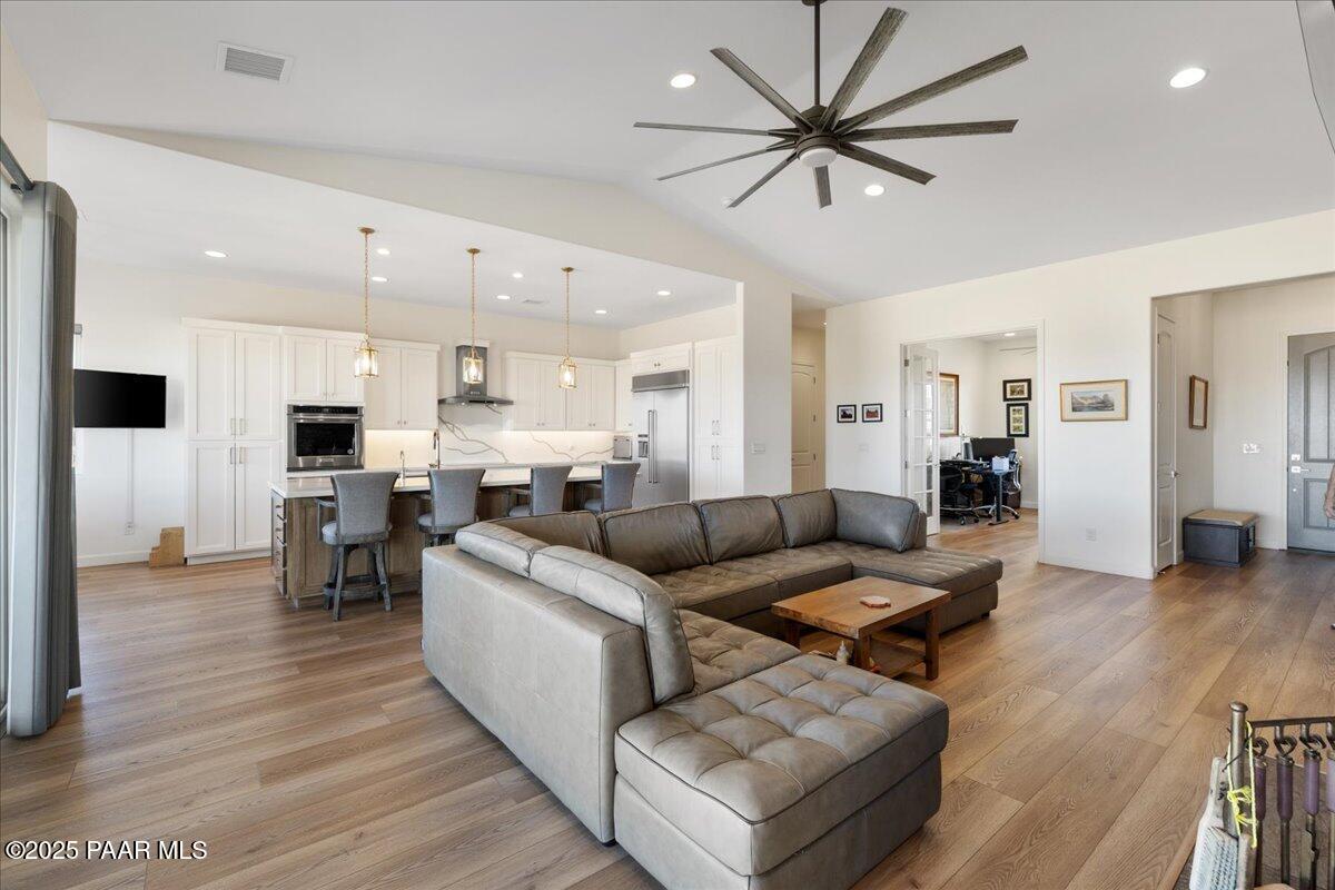 8410 N Tranquility Lane