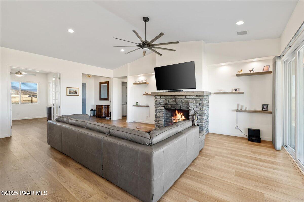 8410 N Tranquility Lane