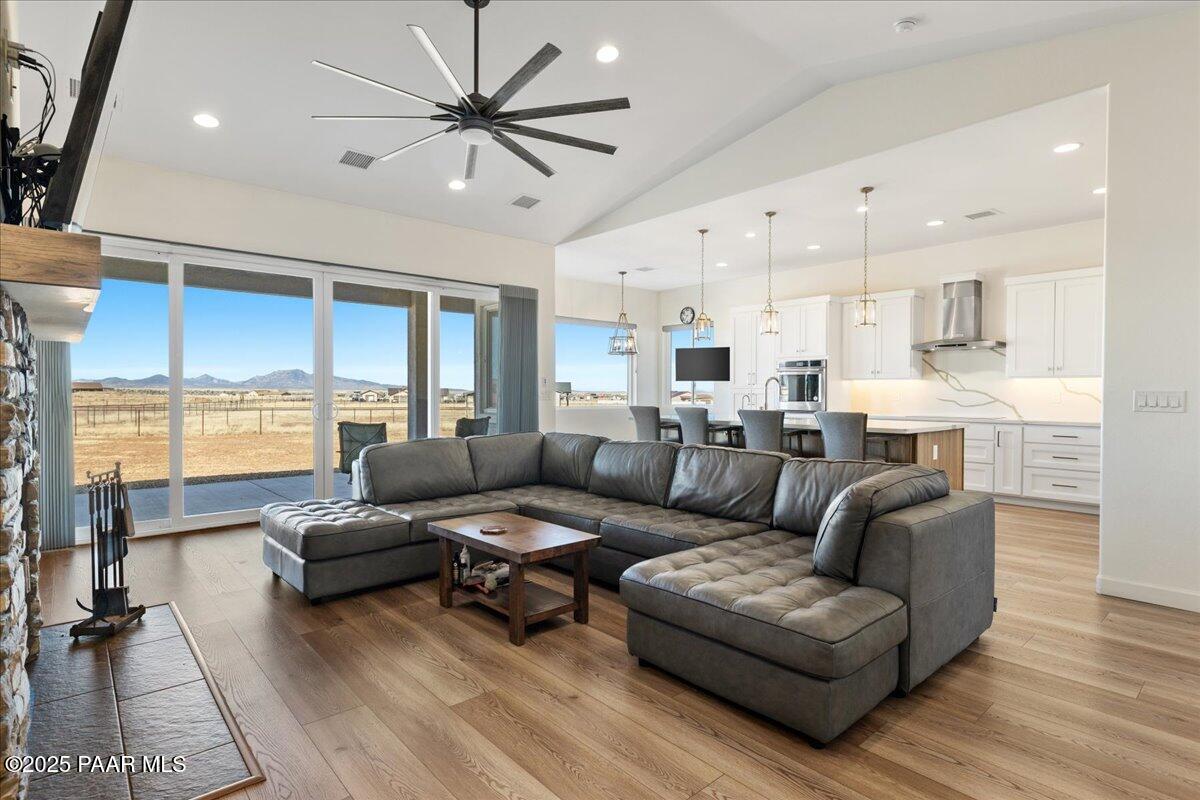 8410 N Tranquility Lane