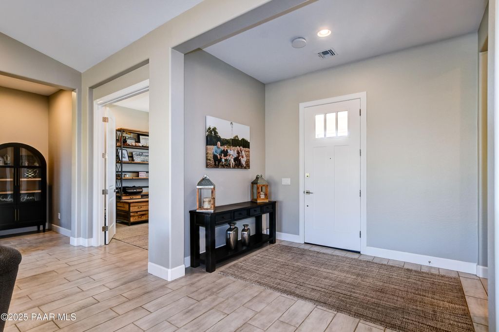 Photo of 7028 Corral Court, Prescott, AZ 86305 (MLS # 1079229)