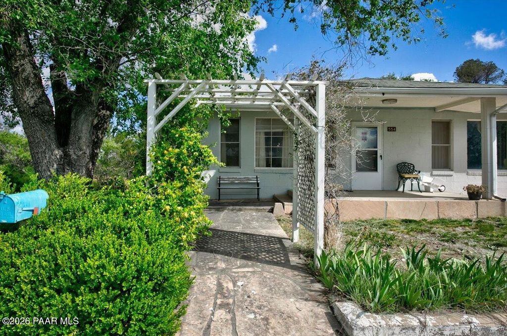 Photo of 554 Roma Avenue, Prescott, AZ 86301 (MLS # 1081731)