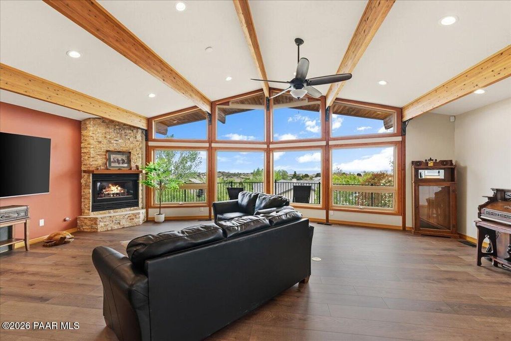 Photo of 1484 Eagle Crest Drive, Prescott, AZ 86301 (MLS # 1081398)